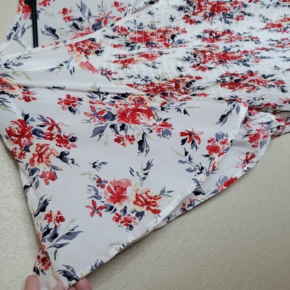 Torrid iris & Rose Floral Smocked Challis Skater Dress 3X White Pink - Picture 4 of 10